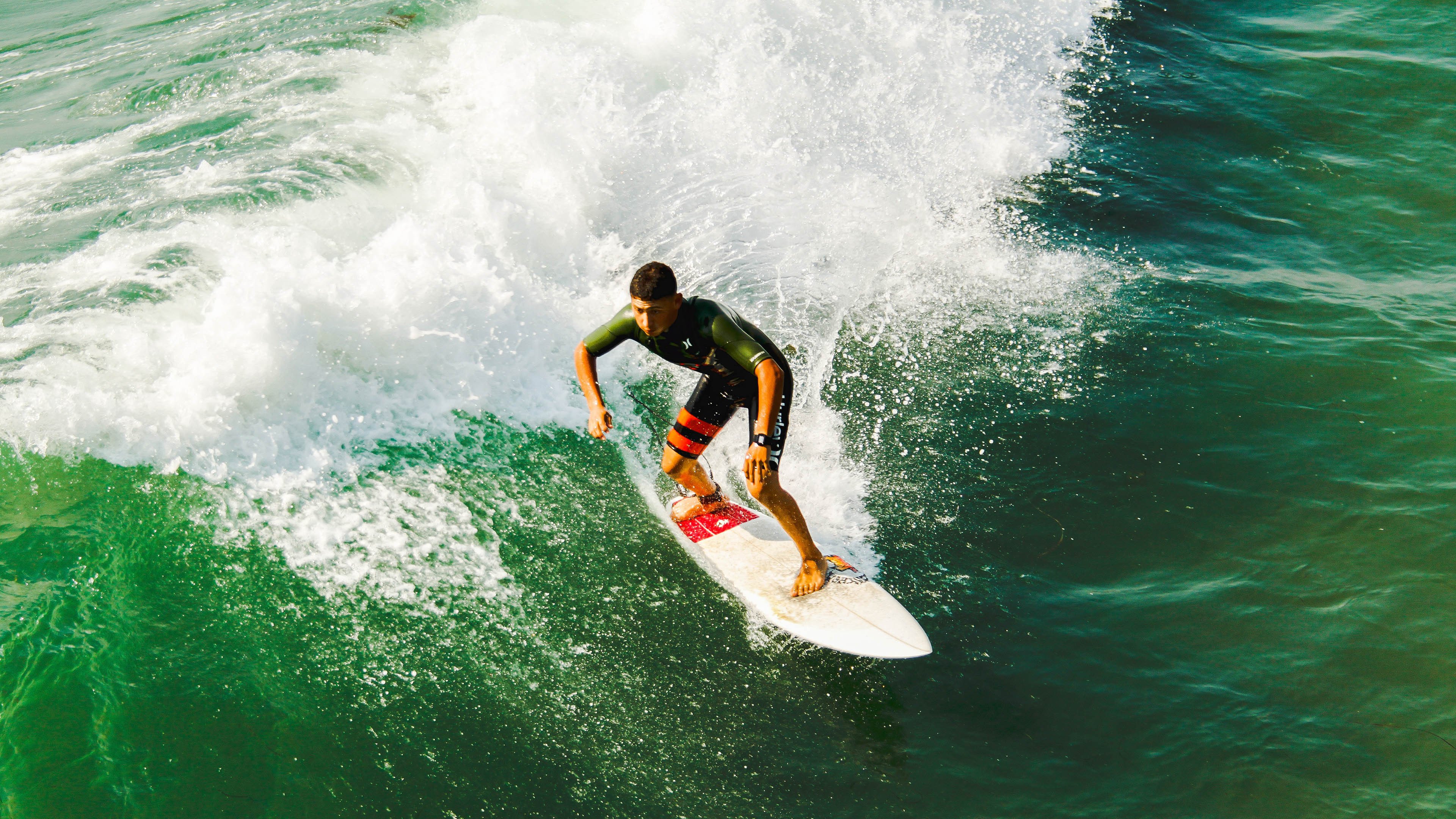 库里：不断刷新“远射”纪录，成就篮球新定义！，库里 超远